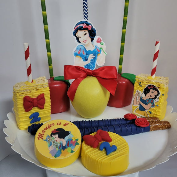 Snow White treats bundle for candy table.
